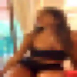 Photo exclusive de Eleonore, 29 ans à Châteaubernard - plan discret