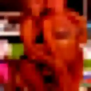 Anna, 39 ans, dispo pour plan cul à Châteauneuf-sur-Loire