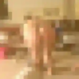 Photo de Marie-Louise à Châteauneuf-Villevieille (22 ans) - plan cul anonyme