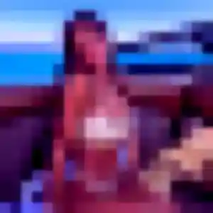 Dina, 34 ans, dispo pour plan cul à Châteauponsac