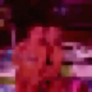 Fatima, 26 ans, en ligne à Châtillon-sur-Colmont pour une rencontre coquine