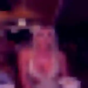 Découvre Olga, 26 ans à Chaulgnes en privé