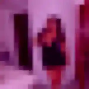 Roxane, 22 ans, connectée à Chauvigny pour un plan cul