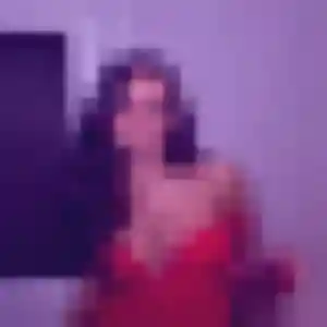 Contacte Claire, 25 ans à Chennevières-sur-Marne gratuitement