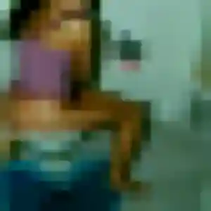 Rejoins Dorothee, 23 ans à Cintré gratuitement