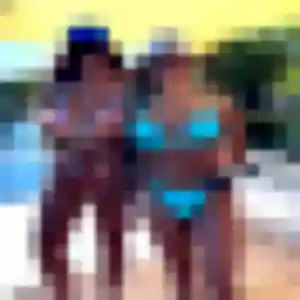 Louisa, 25 ans, disponible à Cires-lès-Mello pour un plan cul