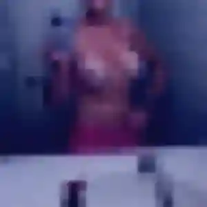 Sara, 35 ans, connectée à Cirières pour un plan cul