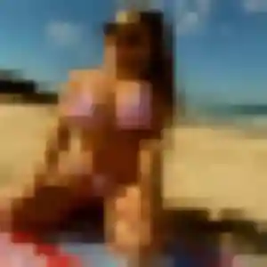 Eliane, 22 ans, connectée à Civray pour une rencontre coquine
