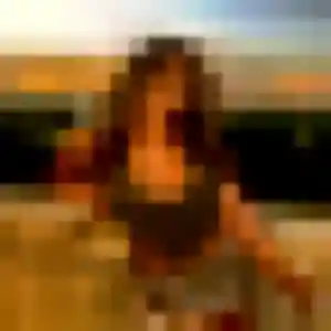 Malika, femme de 26 ans propose plan cul à Claviers
