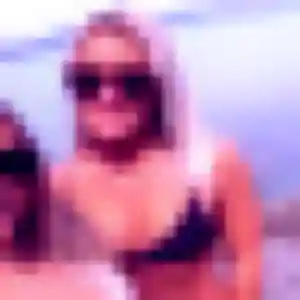 Estee (23 ans) à Cognac-la-Forêt cherche une rencontre rapidement