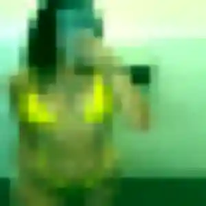 Aurelie, 33 ans, cherche un plan cul à Cohade