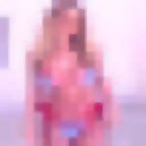 Charmante Julie, 28 ans à Colomiers - voir sa photo