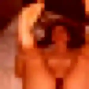 Magalie, 32 ans, cherche un plan cul à Comblanchien