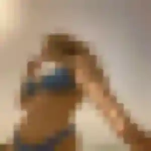 Jennifer, fille de 29 ans veut plan cul à Combles