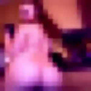 Thais, 36 ans, disponible à Conchil-le-Temple pour un plan cul