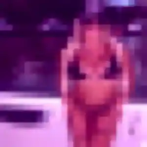 plan cul à Condat : photo de Debora, 28 ans - inscription gratuite