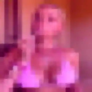 Berenice, 28 ans, disponible à Corbigny pour un plan cul