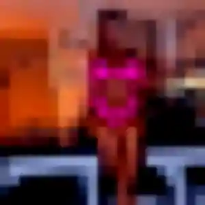 Photo de Rose-Marie à Corbreuse (43 ans) - plan cul sans inscription