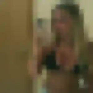 Anne (32 ans) à Corpeau cherche un plan cul aujourd'hui