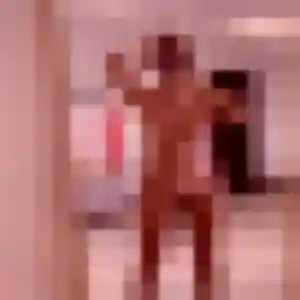 Photo privée de Hyacinthe, 42 ans à Corseul - rencontre sans lendemain