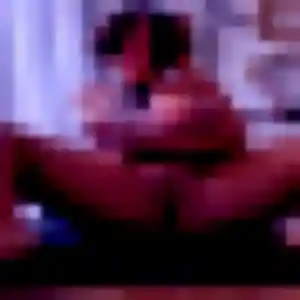 Photo de Heloise à Courcemont (23 ans) - plan cul anonyme