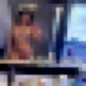 Lola de Courtenay, 38 ans - plan cul discret