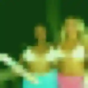 Charmante Gabrielle, 36 ans à Courzieu - voir sa photo