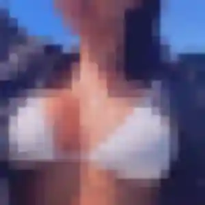 Charmante Colombe, 26 ans à Couthenans - voir sa photo