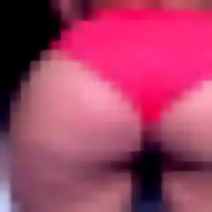 Ariane, femme de 39 ans propose plan cul à Crespières