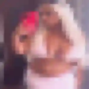 plan cul à Croissy-sur-Seine : photo de Sylviane, 32 ans - sans engagement