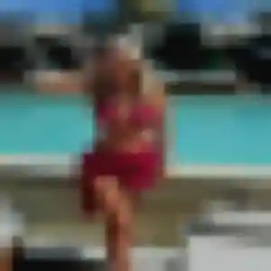 Charmante Leontine, 30 ans à Croutelle - voir sa photo