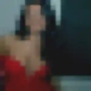 Oceane, femme de 38 ans cherche plan cul à Croutelle