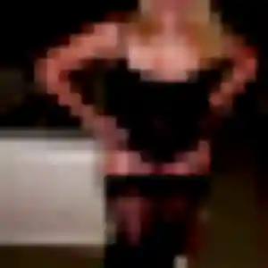 Wanda, 31 ans, connectée à Curgy pour une rencontre coquine