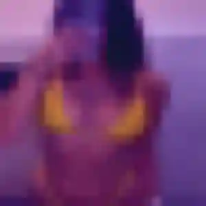 Ornella, 37 ans, cherche un plan cul à Dampierre-sur-Salon