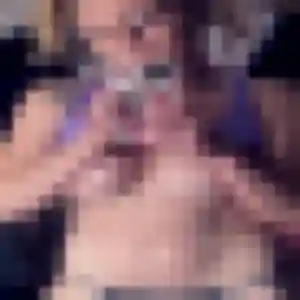Charmante Ulrike, 26 ans à Derval - la contacter