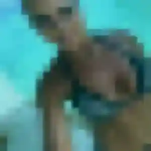 Corinne, fille de 45 ans cherche plan cul à Deûlémont