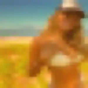 Dina (23 ans) à Digne-les-Bains cherche une rencontre rapidement