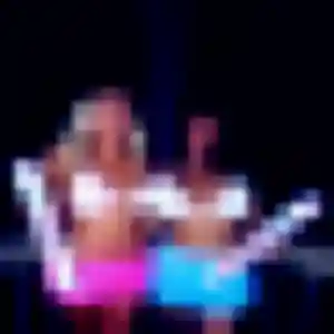 Photo exclusive de Geneve, 32 ans à Dirinon - rencontre coquine