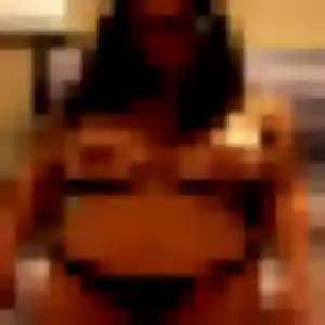 Charmante Sonia, 38 ans à Domats - la contacter