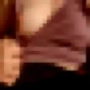 Rejoins Dana, 22 ans à Douelle en privé