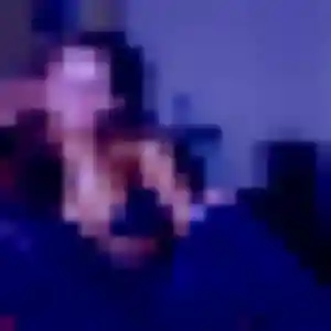 Rejoins Estee, 36 ans à Dozulé en t'inscrivant
