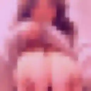 Huguette, 31 ans, disponible à Ducos pour un plan cul