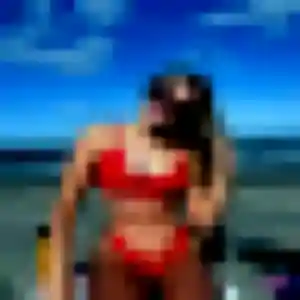 Elena (44 ans) à Dugny propose un plan cul maintenant