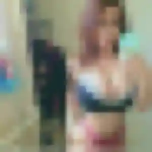 Blanche (24 ans) à Dunes propose une rencontre rapidement