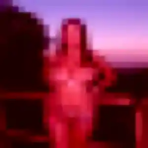 plan cul à Eccica-Suarella : profil de Regine, 35 ans - inscription gratuite