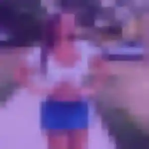 Charmante Estee, 27 ans à Épeugney - voir sa photo