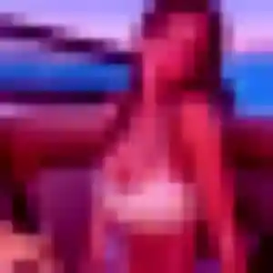 Photo de Delia à Époisses (24 ans) - plan cul gratuit