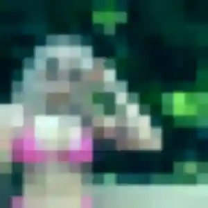 Photo de Aurelie à Escamps (31 ans) - plan cul gratuit