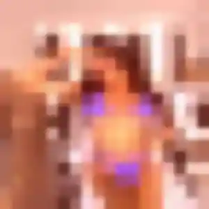 Charmante Iseult, 23 ans à Escamps - la contacter