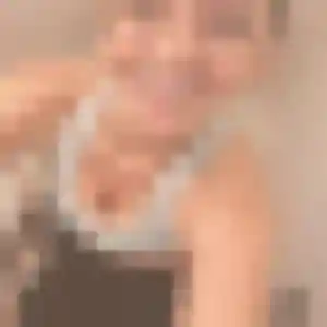Contacte Laetitia, 32 ans à Étrembières en privé